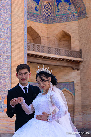 New Bride and Groom at the Kalta Minor Minaret, Khiva, Uzbekistan
