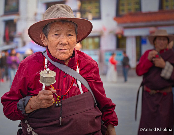 Buddhist Nun, Kora around Jokhang Temple, Lhasa