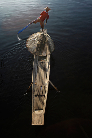 Leg Rower Intha Fisherman