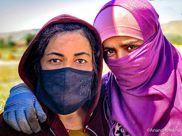 Tazik farm girls, near Dushanbe, Tazikstan